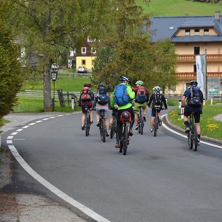 Gaestehaus Christophorus Innerkrems Eksteriør billede